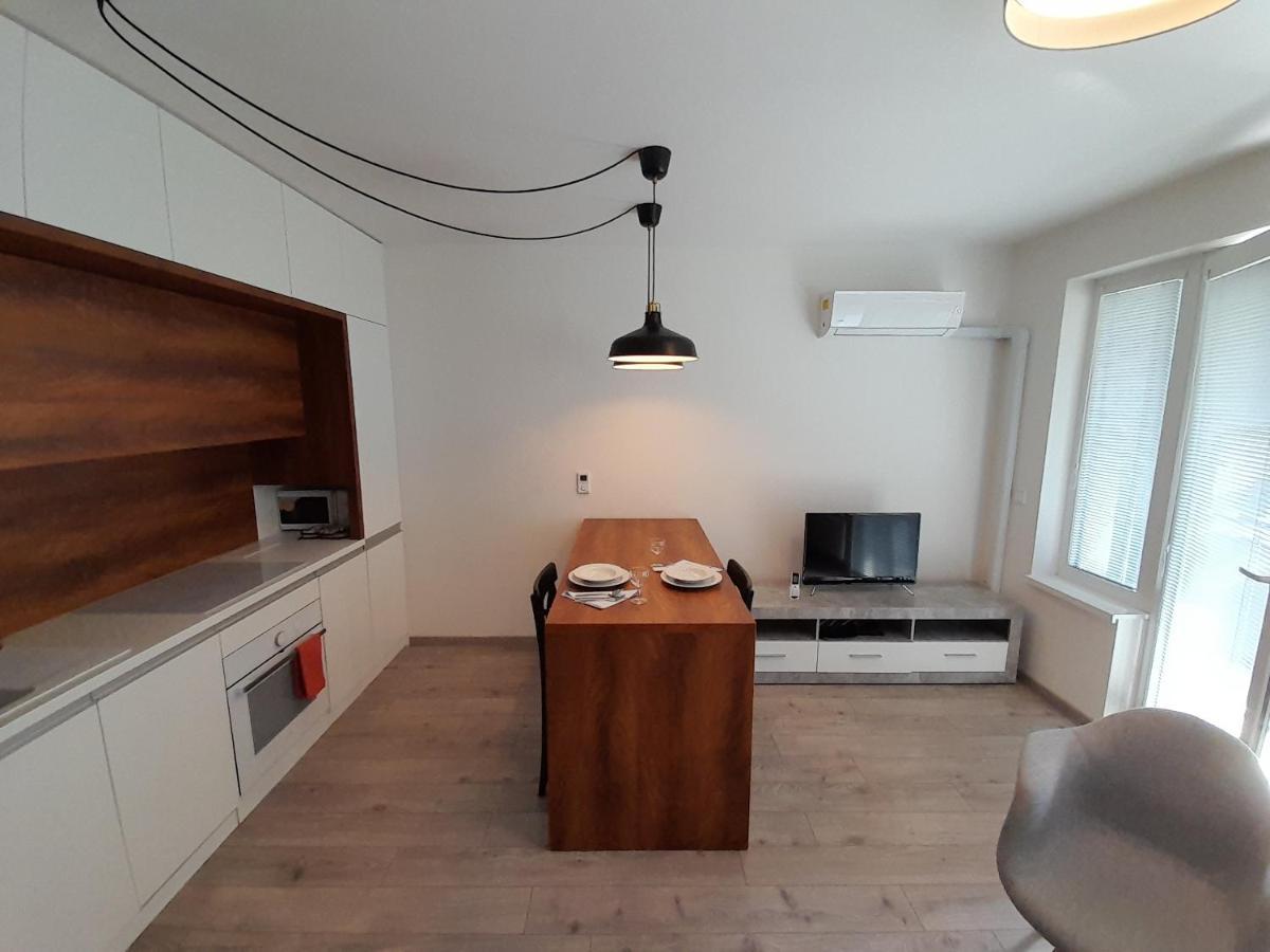 Apartamento Entrez Radnica 2 Košice Exterior foto