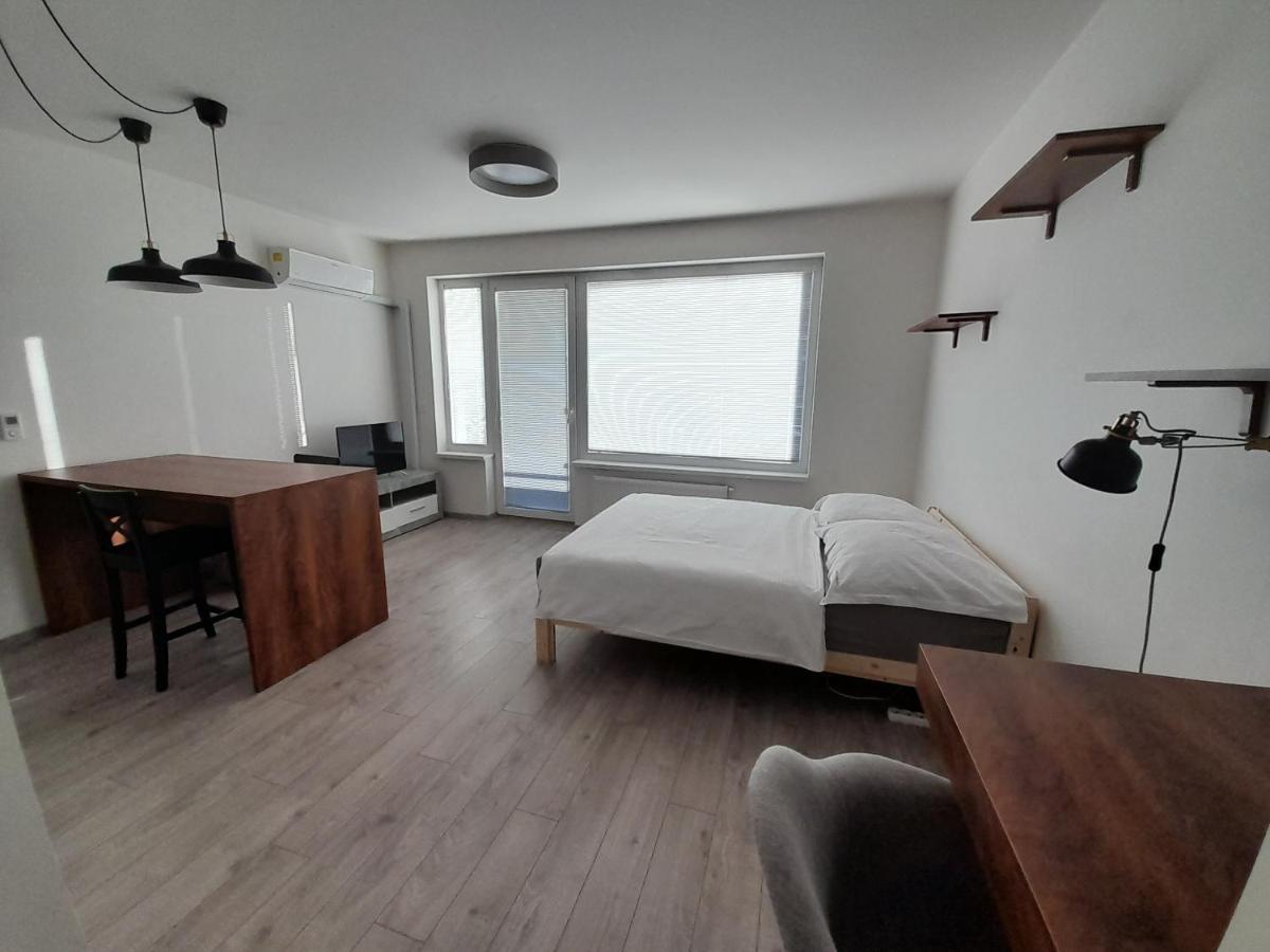 Apartamento Entrez Radnica 2 Košice Exterior foto